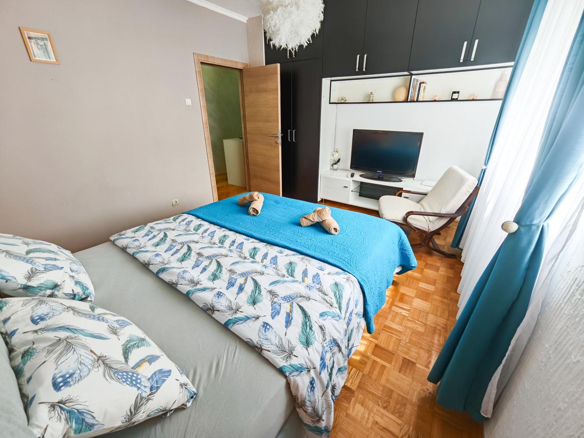 Apartman Julija Donji Milanovac Exterior foto