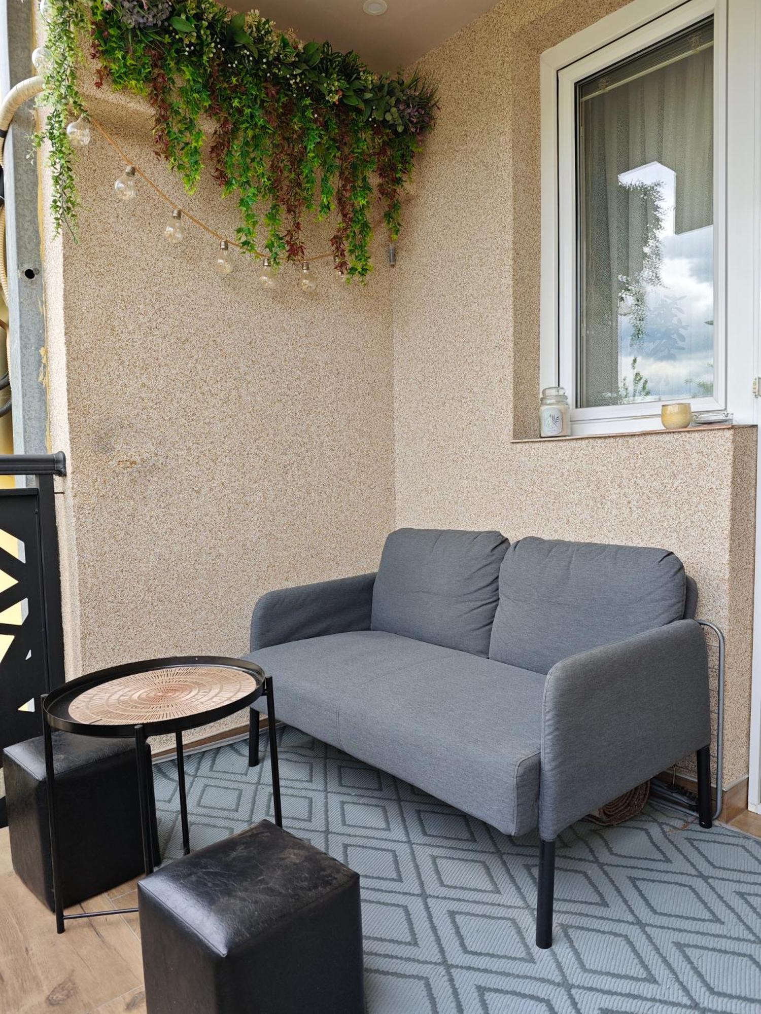 Apartman Julija Donji Milanovac Exterior foto